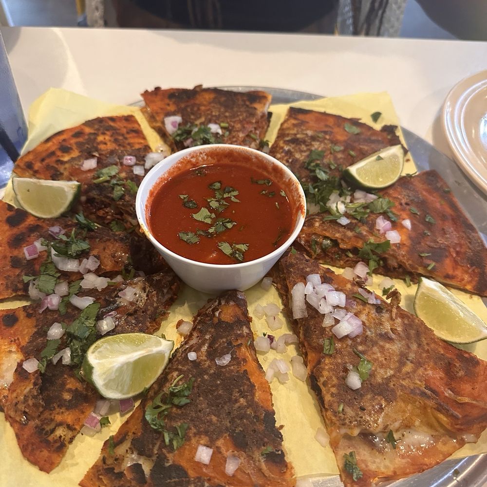 Birria Pizza Birria Pizza