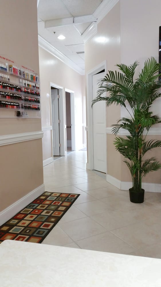 LEXOR NAILS Updated July 2024 15 Photos 801 Compass Way