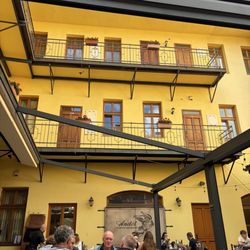 Plzeňský restaurant Anděl - Outdoor ambience