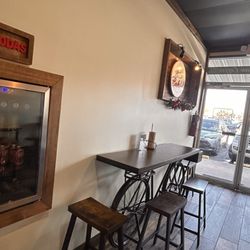 El Ca-fe Empanadas & Pastries