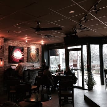 Riverwalk Cafe - Cafes Near Me - Nashua, New Hampshire