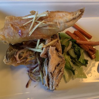 Chez Boss & Fils - Whole Fish for 2 - Seafood Near Me - Verdun, Quebec Chez Boss & Fils - Whole Fish for 2 - Seafood Near Me - Verdun, Quebec