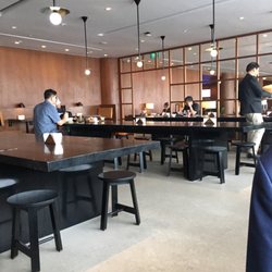 Cathay Pacific Lounge - Dining area