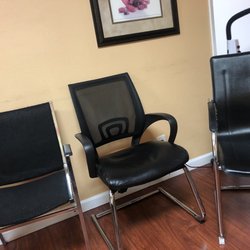 Masrour Chiropractic - Waiting area