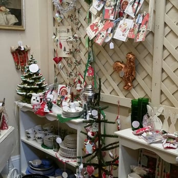 Elsie Bell's Antique Mall - Antiques Near Me - Palatka, Florida