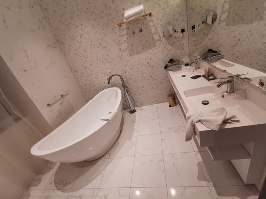 Empreinte Hotel by null