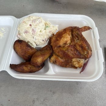 FL Bakery - Quarter chicken meal - Breakfast & Brunch Near Me - Orlando, Florida