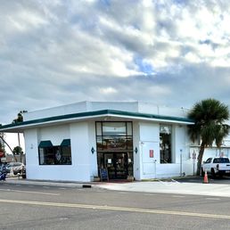Exterior photo of Metaphysically Me - St. Pete Beach, Florida Exterior photo of Metaphysically Me - St. Pete Beach, Florida