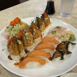 Maru Japanese Sushi Restaurant - Mega Bite Roll  Playgirl Roll