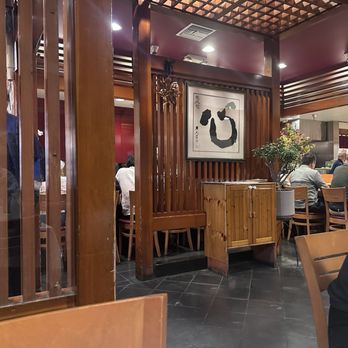 Sushi Gen - Inside - Sushi Bars Near Me - Los Angeles, California Sushi Gen - Inside - Sushi Bars Near Me - Los Angeles, California