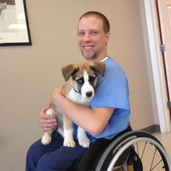 Advantage Veterinary Center - Veterinarians Near Me - High Ridge, Missouri Advantage Veterinary Center - Veterinarians Near Me - High Ridge, Missouri
