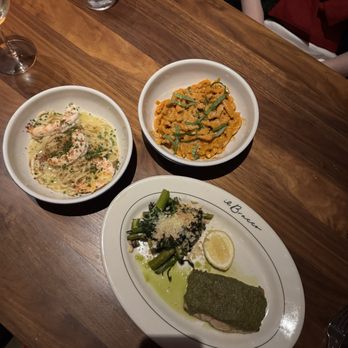 Il Bracco - Shrimp pasta, Spicy Gemelli, Pesto Salmon - Italian Near Me - Houston, Texas Il Bracco - Shrimp pasta, Spicy Gemelli, Pesto Salmon - Italian Near Me - Houston, Texas