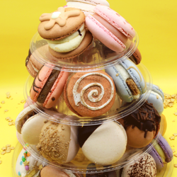 Sweet Velvet Macarons