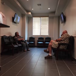 Retina Consultants - Lobby