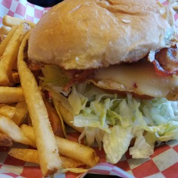 Bob's Big Boy Broiler - American Near Me - Downey, California