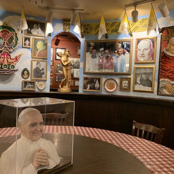 Buca di Beppo Italian Restaurant - Ask to sit in the Pope Room. - Italian Near Me - Universal City, California Buca di Beppo Italian Restaurant - Ask to sit in the Pope Room. - Italian Near Me - Universal City, California