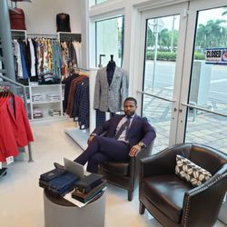 Rich Men Looks - The store