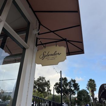 Splendor - Outside - Ice Cream & Frozen Yogurt Near Me - San Luis Obispo, California Splendor - Outside - Ice Cream & Frozen Yogurt Near Me - San Luis Obispo, California
