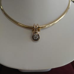 Amoskeag Jewelers - That's a beautiful necklace!