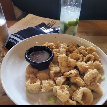 Fuego Wine Bar - Calamari - Spanish Near Me - Derby, Connecticut
