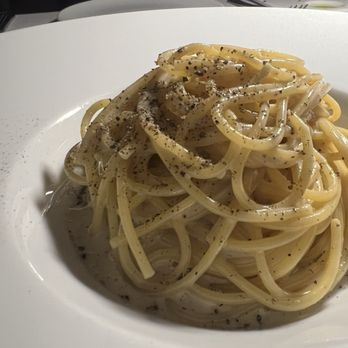 Arancino at The Kahala - Cacio e Pepe - Pizza Near Me - Honolulu, Hawaii