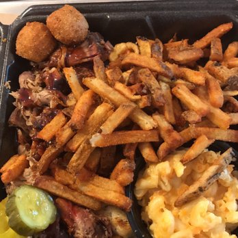 Cockeye Bbq - Pulled Pork, Mac n Cheese, Cajun fries, and hush puppies! - American Near Me - Warren, Ohio Cockeye Bbq - Pulled Pork, Mac n Cheese, Cajun fries, and hush puppies! - American Near Me - Warren, Ohio