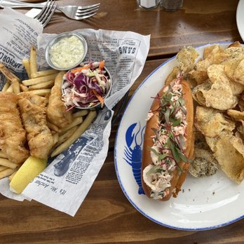 Sam's Anchor Cafe - Fish & Chips and Smoked Lobster Roll - Seafood Near Me - Tiburon, California Sam's Anchor Cafe - Fish & Chips and Smoked Lobster Roll - Seafood Near Me - Tiburon, California