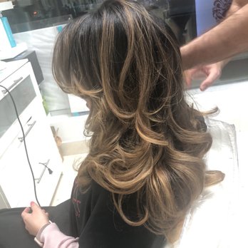 David's Salon - Blow Dry/Out Services Near Me - Howard Beach, New York David's Salon - Blow Dry/Out Services Near Me - Howard Beach, New York