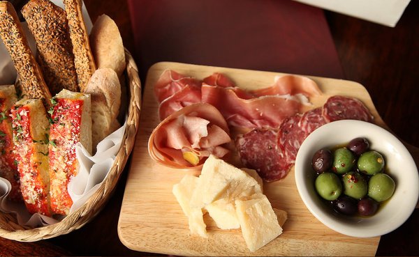 Vinum Trattoria Toscana by null