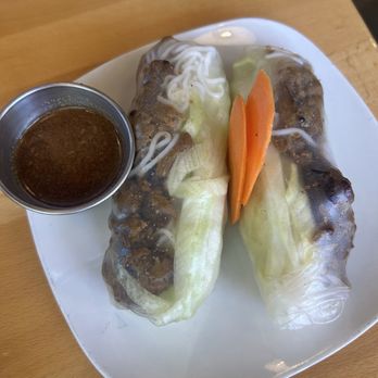 ZEN Noodle Bar - Spring roll - Vietnamese Near Me - Gainesville, Florida ZEN Noodle Bar - Spring roll - Vietnamese Near Me - Gainesville, Florida