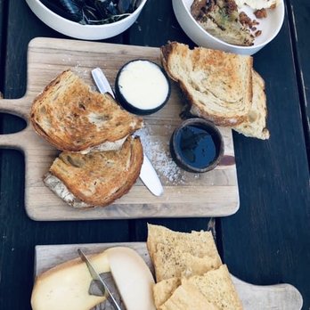 Bottlehouse - Wine Bars Near Me - Seattle, Washington Bottlehouse - Wine Bars Near Me - Seattle, Washington