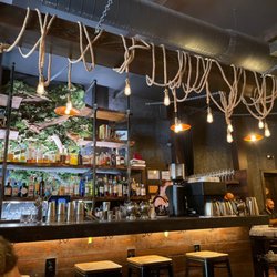 Boutros - Bar area