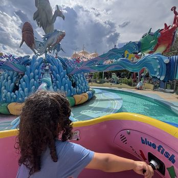 One Fish, Two Fish, Red Fish, Blue Fish - Amusement Parks Near Me - Orlando, Florida