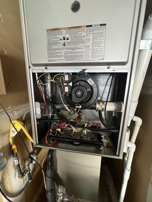 Carrier furnace inducer blower replacement - Our customer had a problem with his Carrier high efficiency furnace. Diagnostic showed that inducer blower motor worn off and needed replacement. We replaced the blower for brand new and customer got 2 years warranty on it. Carrier furnace inducer blower replacement - Our customer had a problem with his Carrier high efficiency furnace. Diagnostic showed that inducer blower motor worn off and needed replacement. We replaced the blower for brand new and customer got 2 years warranty on it.