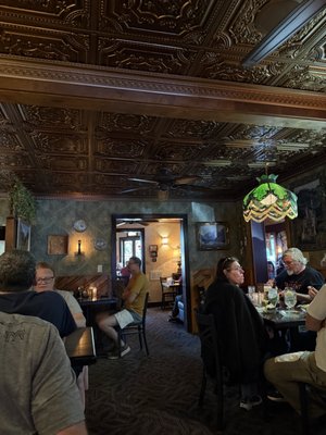 Alpine Inn by null