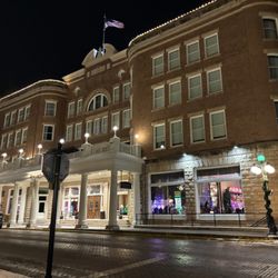 Deadwood Legends Steakhouse At the Franklin Hotel - Legends in the Franklin hotel