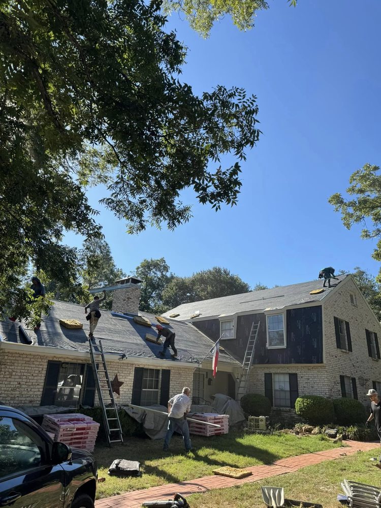 Slide of East Texas Roofing