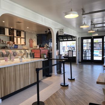 Pop Pie - Welcoming and cool - Coffee & Tea Near Me - San Diego, California Pop Pie - Welcoming and cool - Coffee & Tea Near Me - San Diego, California