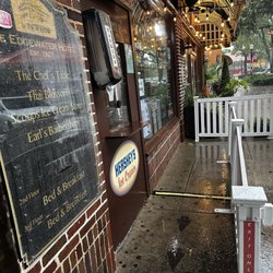 Scoops Old Fashioned Ice Cream - Order area