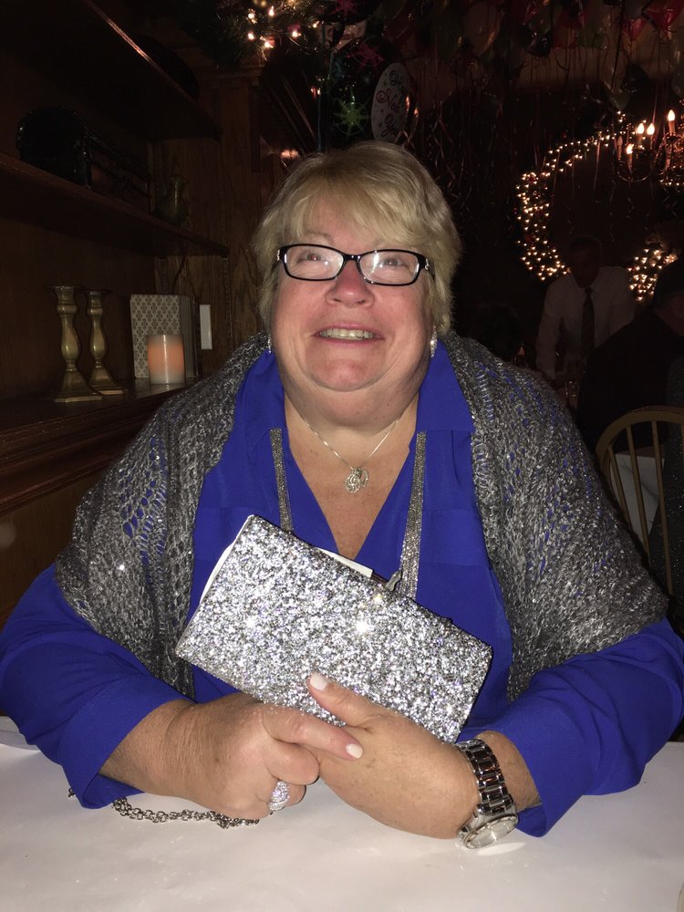 THE LIPSTICK BOX Updated September 2024 19 Reviews 8815 3rd Ave, Bay Ridge, New York