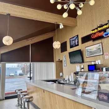 Donutville USA - Donutville U.S.A. - Donuts Near Me - Dearborn, Michigan