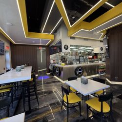 Johnny's Hungry Hoagies - Johnny's interior