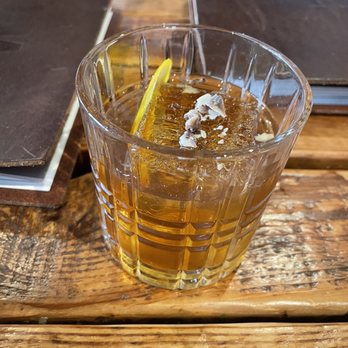Westward Social - Old fashioned (chocolate bitters infused) - Cocktail Bars Near Me - Big Sky, Montana Westward Social - Old fashioned (chocolate bitters infused) - Cocktail Bars Near Me - Big Sky, Montana