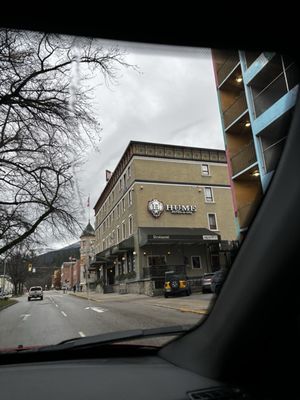 Hume Hotel & Spa by null