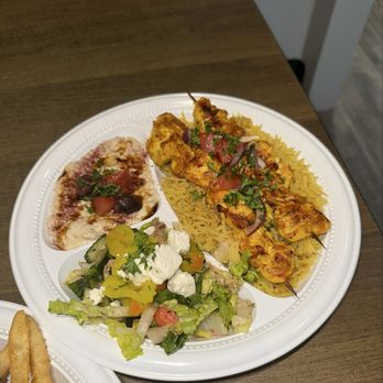 Al Baik Kabob House - Chicken kabob platter - Mediterranean Near Me - Melbourne, Florida