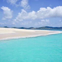 Buck Island Reef - White sand and turquoise waters