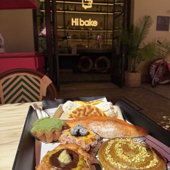 Hi Bake  - Bakeries Near Me - Beverly Hills, California