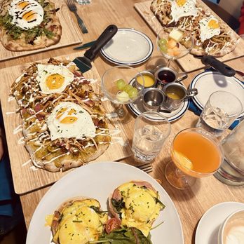 Gather 22 - Breakfast pizzas - Pizza Near Me - Indianapolis, Indiana Gather 22 - Breakfast pizzas - Pizza Near Me - Indianapolis, Indiana