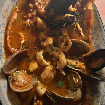 Via Veneto - Cacciuco - delish - Italian Near Me - Santa Monica, California Via Veneto - Cacciuco - delish - Italian Near Me - Santa Monica, California