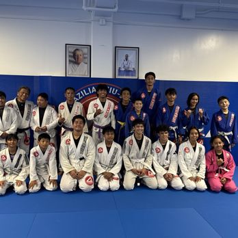 Gracie Barra - Juniors class - Brazilian Jiu-jitsu Near Me - Waipahu, Hawaii Gracie Barra - Juniors class - Brazilian Jiu-jitsu Near Me - Waipahu, Hawaii